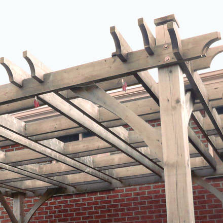 Custom trellis. A woodwork project (pergola).
